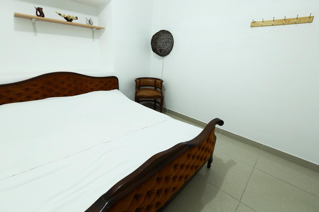 Byron Hostel Yerevan Exterior photo